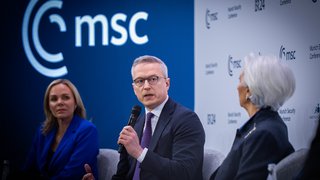 Dr. Karsten Wildberger auf dem Panel beim ESC