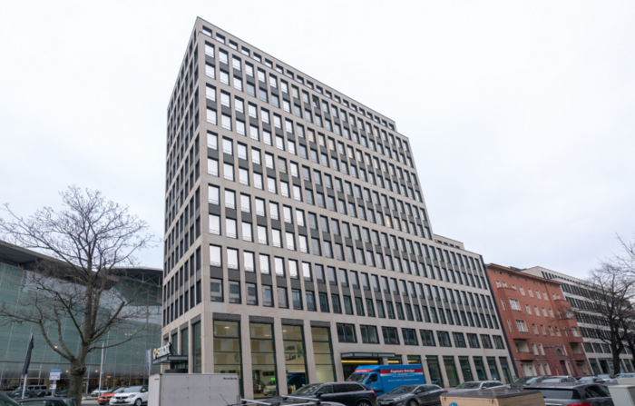Außenansicht des BMDS-Dienstgebäudes „Englische Straße“ in Berlin