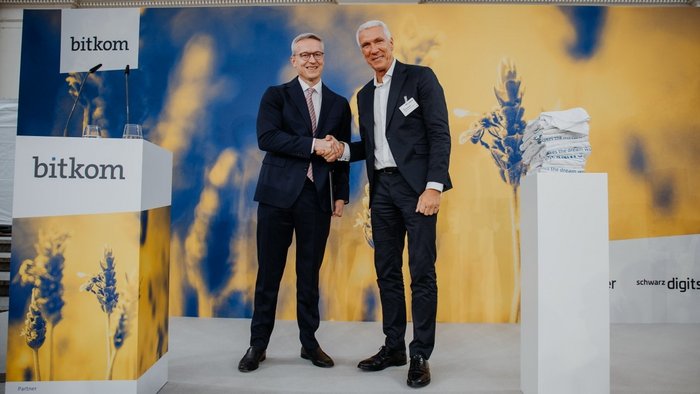 Dr. Karsten Wildberger und BITKOM-Präsident Dr. Ralf Wintergerst