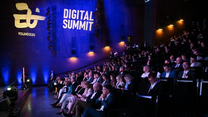 Header Digital Summit PL 2025