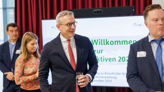 Bundesdigitalminister Dr. Karsten Wildberger beim Fachtag zur KI-Anwendung in der Bundesverwaltung
