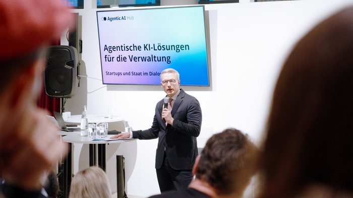 Agentische KI-Lösungen für die Verwaltung - Auftaktveranstaltung von BMDS und DigitalService mit Start-ups